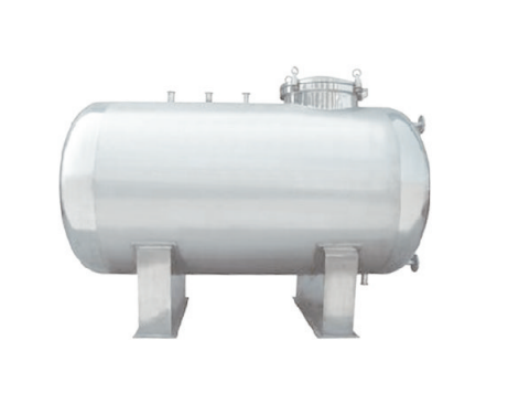 Distilled water storage tank